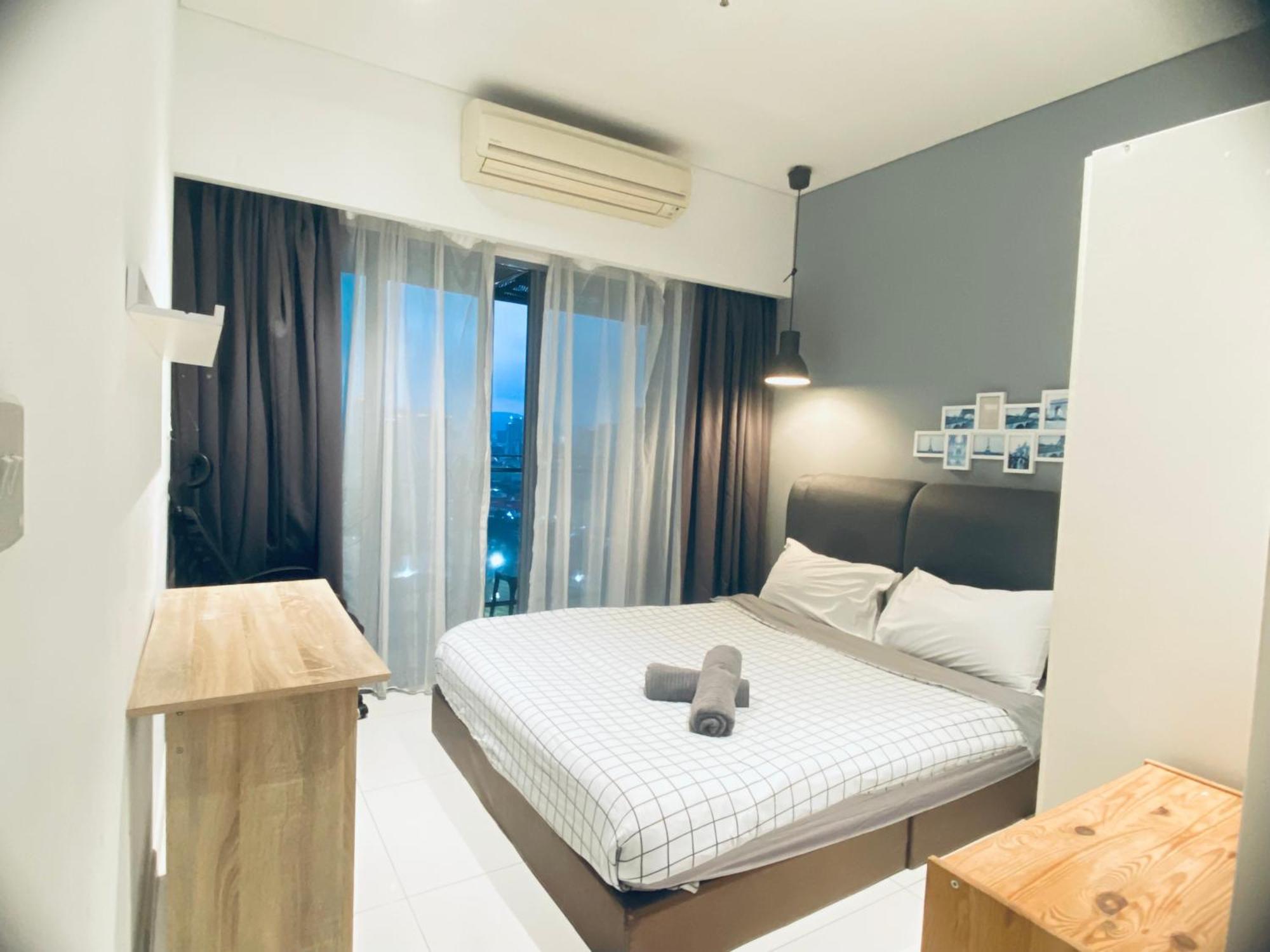 Mercu Summer Suites Klcc By Grihoz Kuala Lumpur Chambre photo